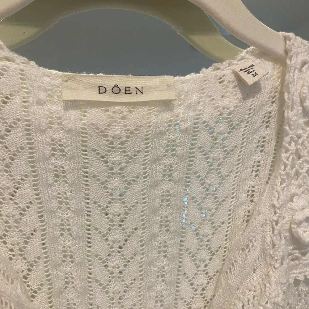 White Knit Cardigan with Scalloped Collar - Picture 3 of 4